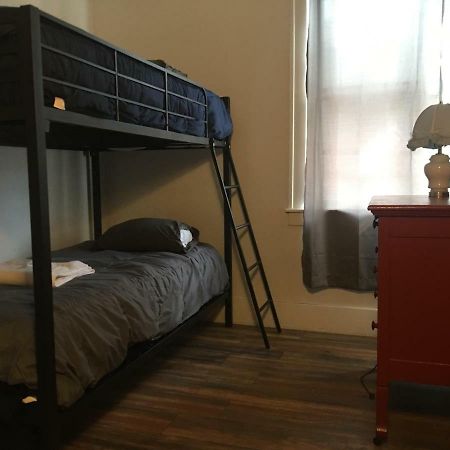 Hamtramck Hostel Detroit Eksteriør billede